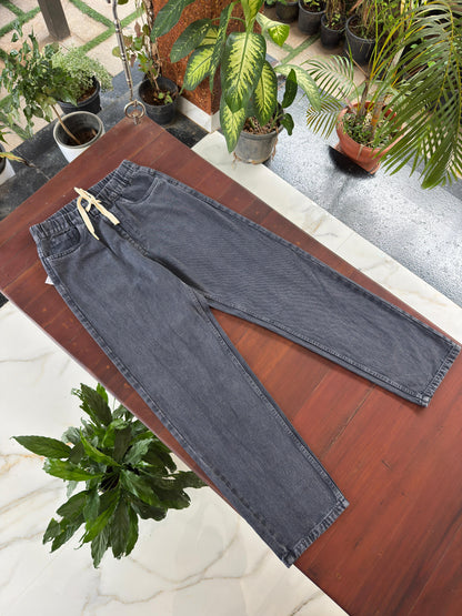 Moon Fit Elastic Waist Jeans - Faded Blue