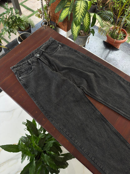 Moon Fit Zero Wash Jeans - Dark Grey